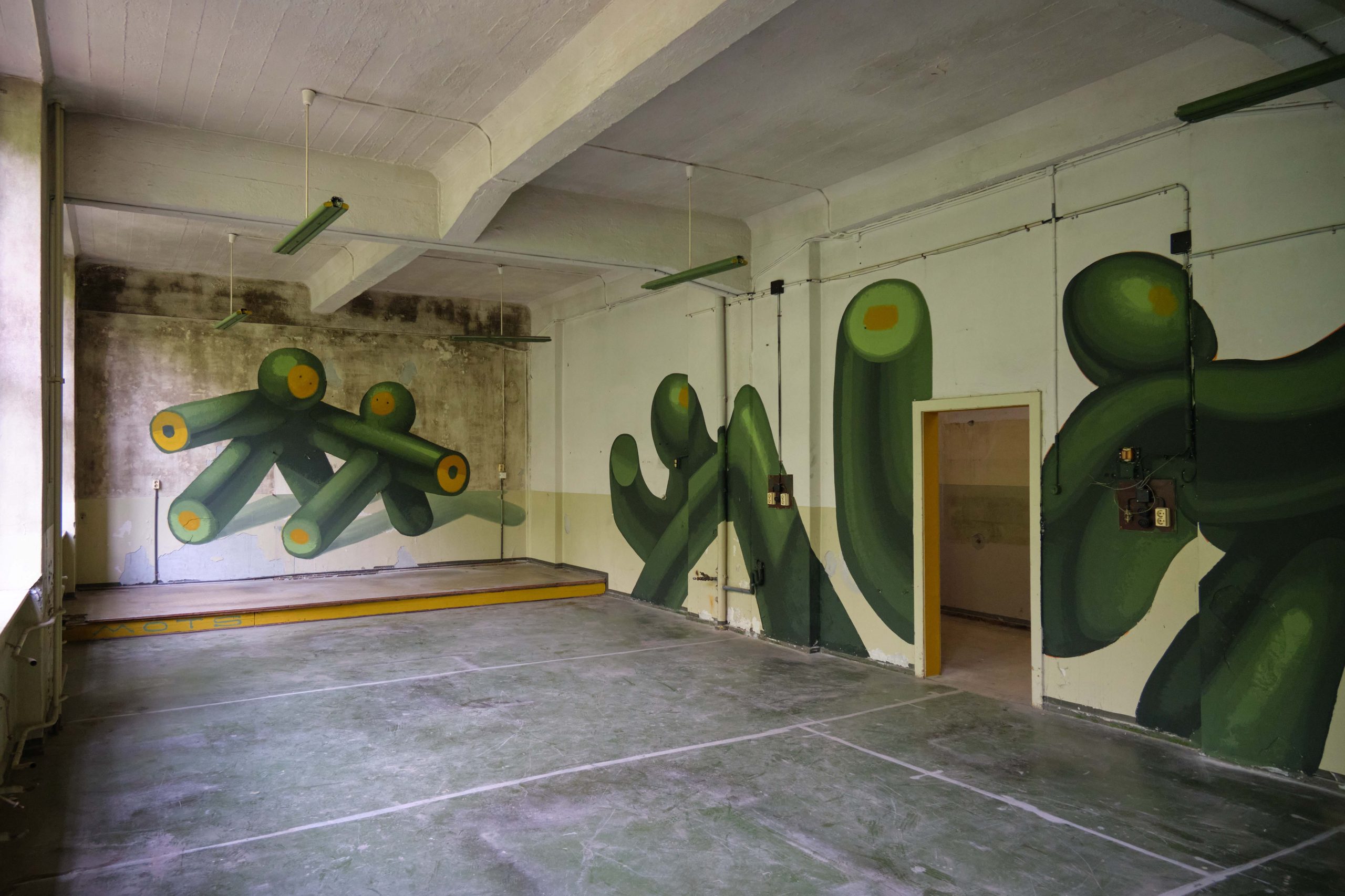 Mural intervention at IBUG in Chemnitz by MOTS